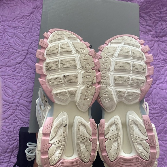 Size 39 Balenciaga trainers - Picture 4 of 5